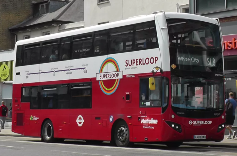 TfL Expands Superloop Bus Routes Across London by 2027