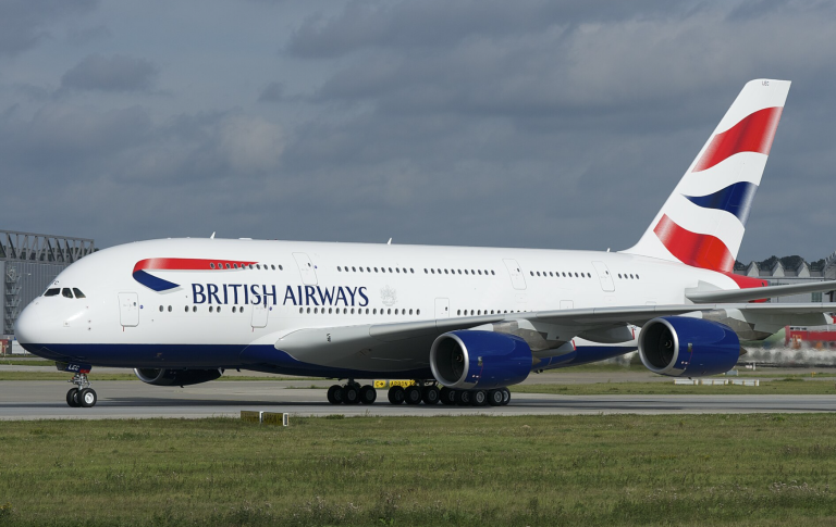 BA chief backs Heathrow expansion plan that avoids moving the M25