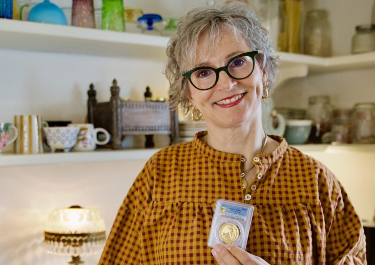 Welsh Tour Guide And Croydon Designer Turn To Gold Investment For Financial Security