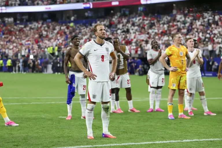 Top of the Table Clash: England and Ghana Seek Early World Cup Knockout Qualification in Boston