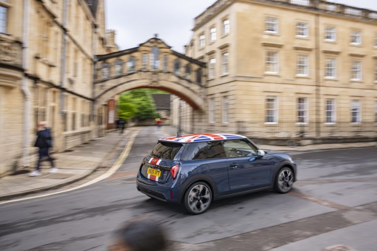 MINI Launches Cooper Oxford Edition to Celebrate 25 Years of Modern Production