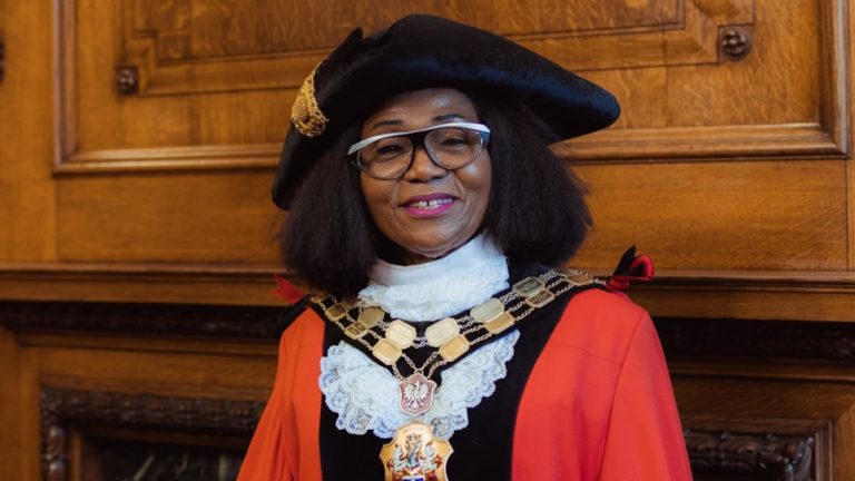 Mayor Congratulates Islington Students Receiving Their A Level, Vocational and Technical Course Results