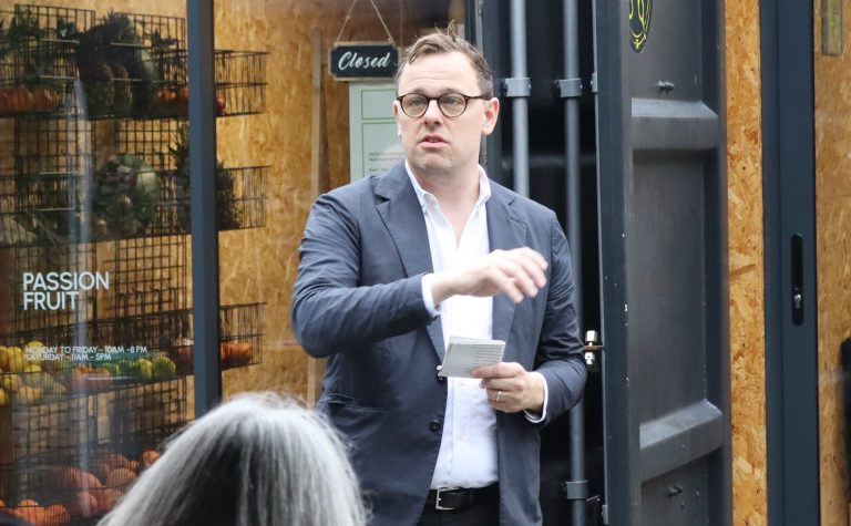 North Acton Square Becomes the UK’s First Living Wage Zone