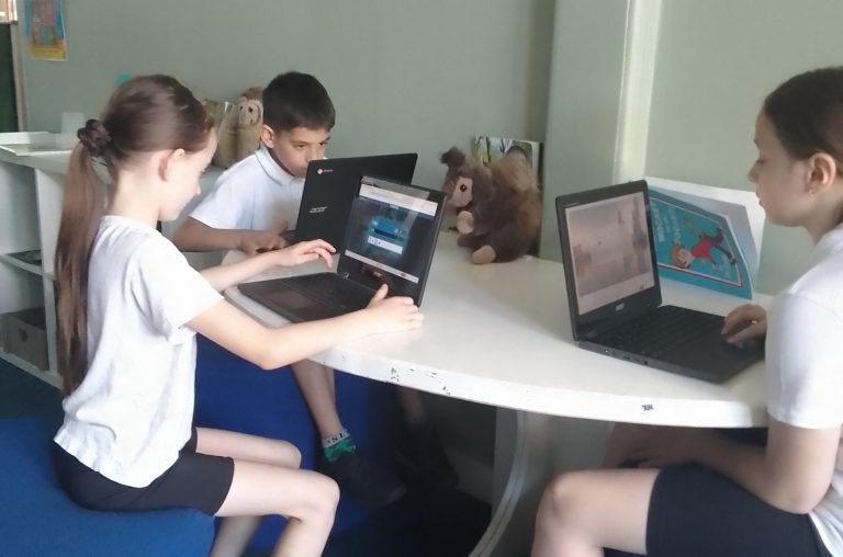 Taylor Wimpey Boosts Digital Learning at South Oxhey Primary School with £1,000 Donation