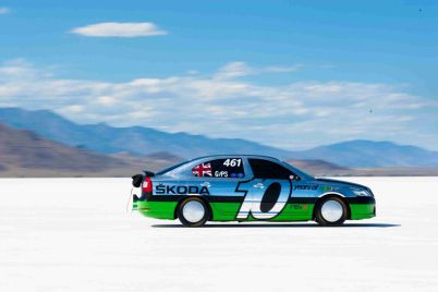 9304550-16670-bonneville-02-scaled-1.jpg