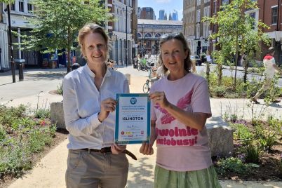 Alice-Roberts-CPRE-and-Cllr-Champion-Cllr-Rowena-Champion-Executive-Member-for-Environment-Air-Quality-and-Transport-at-Islington-Council-3_cropped.jpg