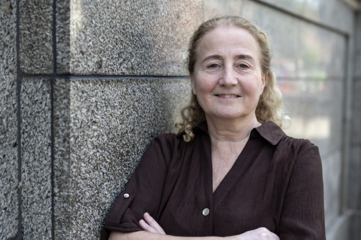 Cllr-Una-OHalloran-Leader-of-Islington-Council-outside-the-Town-Hall-scaled.jpg