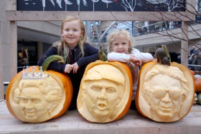 Expertly-carved-pumpkins-to-be-displayed-at-Westgate-Oxford-pictured-artists-earlier-work-scaled.jpg