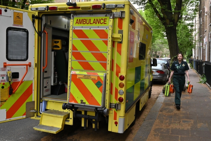 London-Ambulance-Service-End-of-Life-team_cropped.jpg