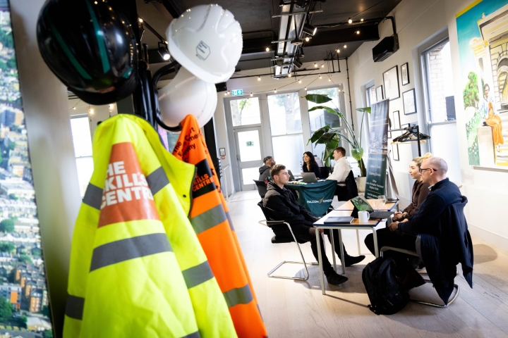 Places-for-London-Image-Veterans-with-employers-at-Building-Beyond-Service-scaled.jpg