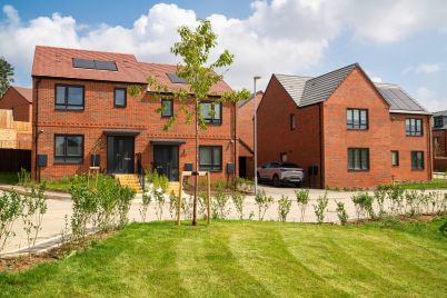 Taylor-Wimpey-celebrates-Bronze-Park-development-90_-sold-milestone-scaled.jpg