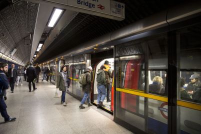 Tfl-Image-Train-at-London-Underground-platform-scaled.jpg