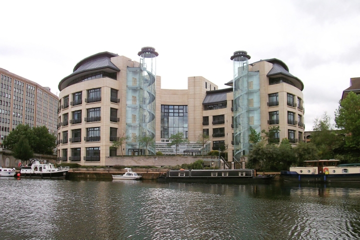 Thames_Water_HQ-scaled.jpg