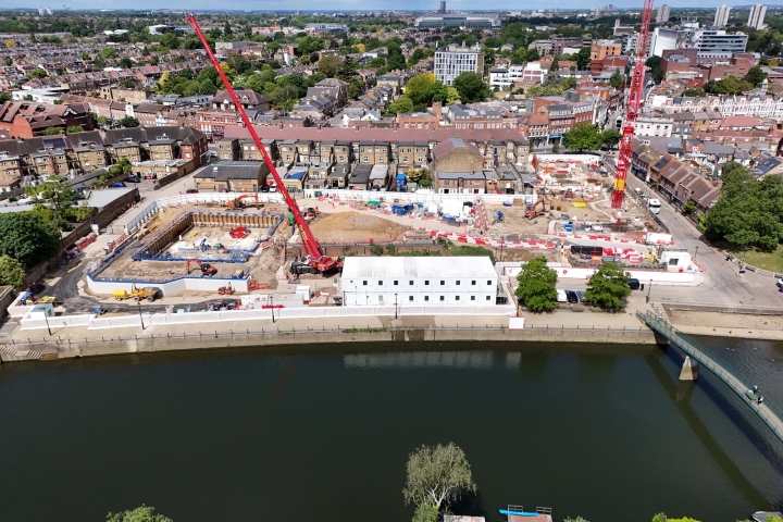 Twickenham-Riverside-is-moving-rapidly-ahead-with-major-construction-works-now-underway-across-the-site.jpg