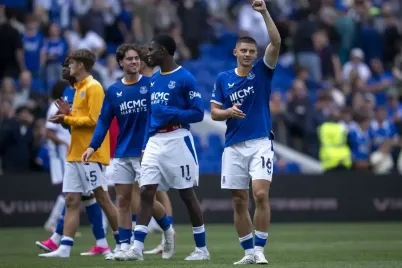 evfc7AefgE0t.webp